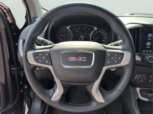 Used 2023 GMC Terrain SLT FWD image 25