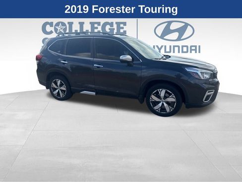 Used 2019 Subaru Forester Touring image 1