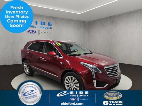 Used 2017 Cadillac XT5 Platinum w/ Driver Assist Package AWD/4WD image 1