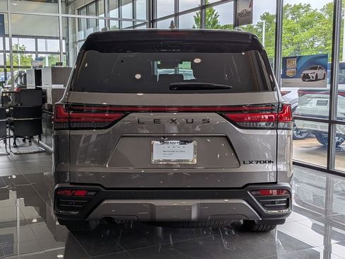 New 2025 Lexus LX 700h Luxury w/ Appearance Package AWD/4WD image 6