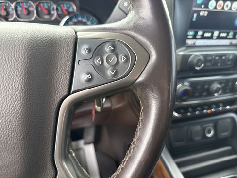 Used 2019 Chevrolet Silverado 2500 High Country w/ Duramax Plus Package image 18