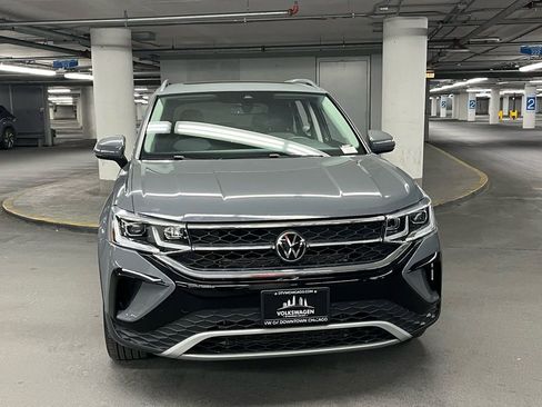 Used 2023 Volkswagen Taos SEL image 32