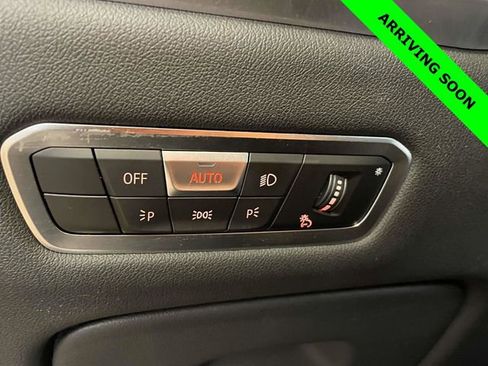 Used 2023 BMW X7 xDrive40i w/ Executive Package image 38