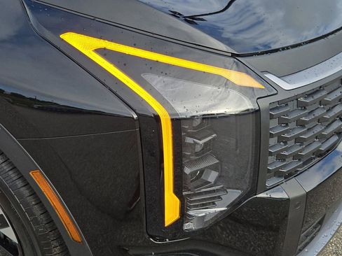 New 2026 Kia Sportage LX image 10