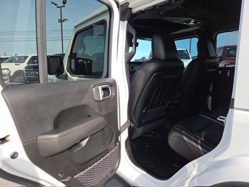 Used 2023 Jeep Wrangler Unlimited Rubicon 392 w/ Xtreme Recon 35" Tire Package AWD/4WD image 12