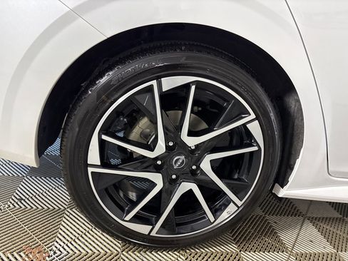 Used 2024 Nissan Sentra SR image 32