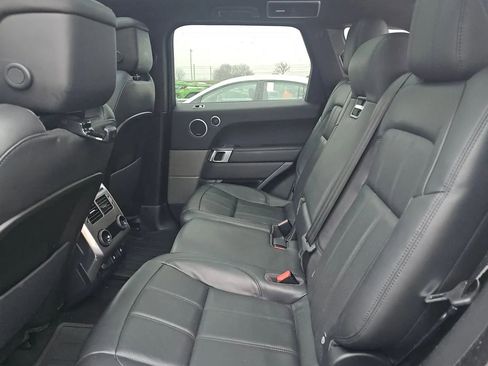 Used 2018 Land Rover Range Rover Sport HSE image 8