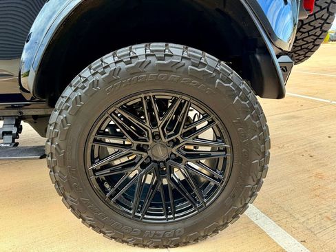Used 2025 Ford Bronco Raptor AWD/4WD image 27