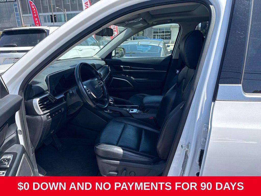 Used 2025 Kia Telluride S AWD/4WD image 3