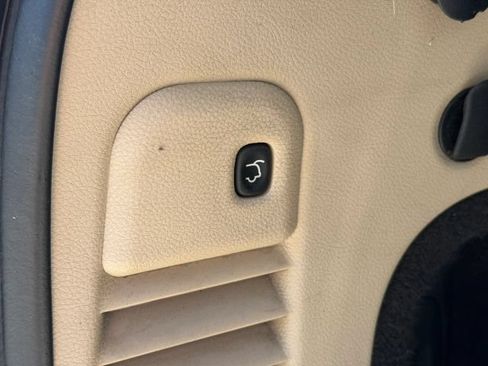 Used 2014 Jeep Grand Cherokee Limited AWD/4WD image 15