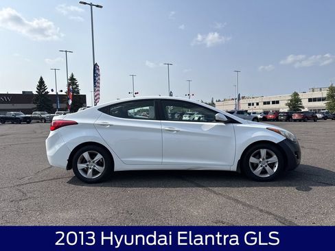 Used 2013 Hyundai Elantra GLS FWD image 5
