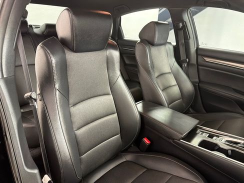 Used 2021 Honda Accord Sport image 23