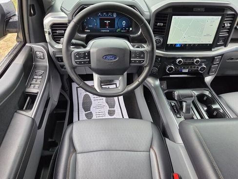 Used 2025 Ford F150 Lariat w/ Equipment Group 501A Mid AWD/4WD image 8