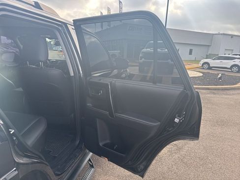 Used 2023 Toyota 4Runner TRD Off-Road Premium w/ Off Road Premium Plus Package image 21