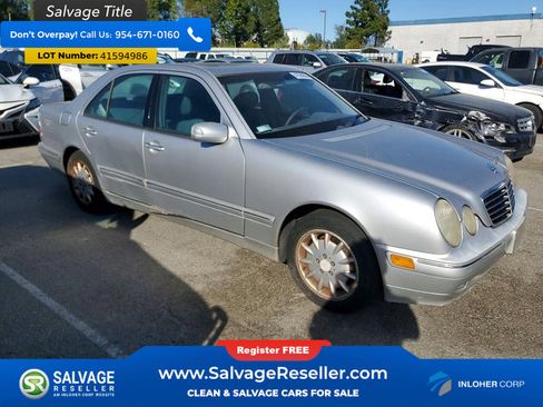 Used 2001 Mercedes-Benz E 320 Sedan image 5