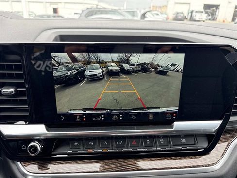 New 2026 GMC Sierra 1500 Elevation image 24