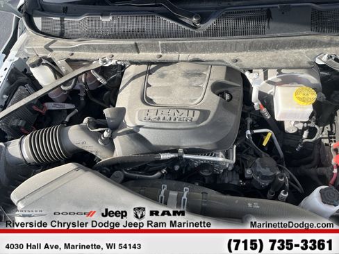 Used 2024 RAM 2500 Big Horn w/ Sport Appearance Package image 13