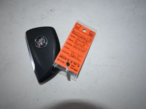 Used 2022 Buick Envision Avenir w/ Technology Package II FWD image 17