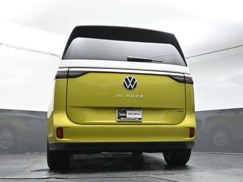 New 2025 Volkswagen ID. Buzz 1st Edition image 43