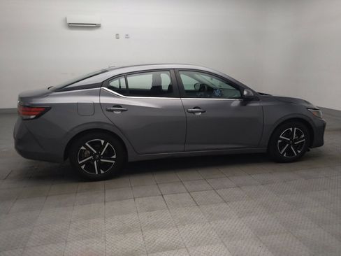 Used 2024 Nissan Sentra SV FWD image 10
