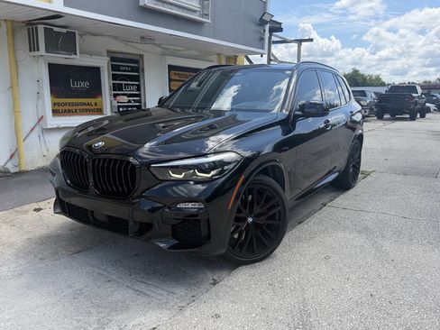 Used 2021 BMW X5 sDrive40i w/ M Sport Package RWD image 4
