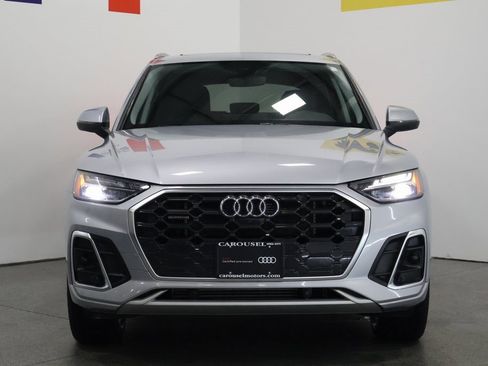 Certified 2025 Audi Q5 e Premium Plus w/ Premium Plus Package image 7