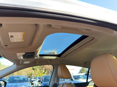 New 2025 Nissan Sentra SV image 29