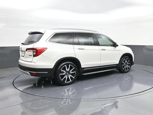 Used 2019 Honda Pilot Touring image 15