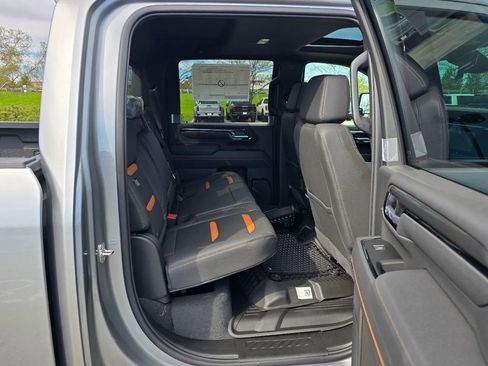New 2026 GMC Sierra 2500 AT4 w/ AT4 Premium Plus Package AWD/4WD image 33