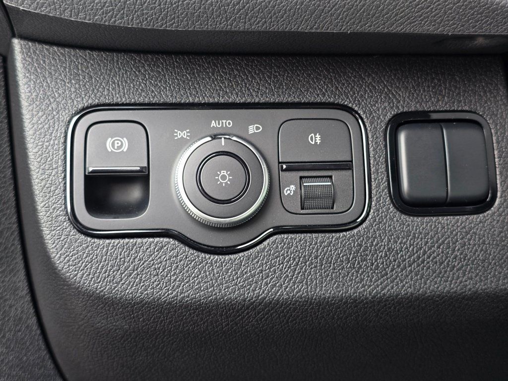 New 2026 Mercedes-Benz Sprinter 2500 image 32