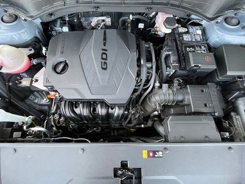 Used 2023 Kia Sorento LX image 31