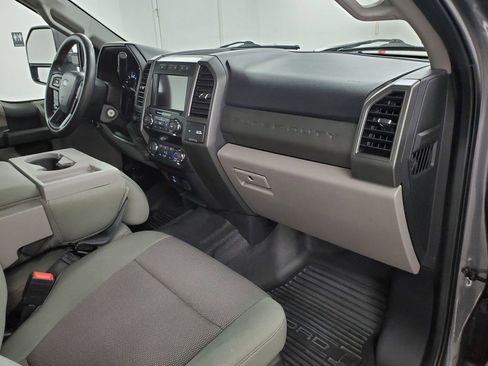 Used 2021 Ford F250 XL w/ STX Appearance Package image 13