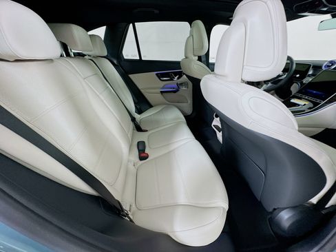 New 2026 Mercedes-Benz GLC 300 image 30