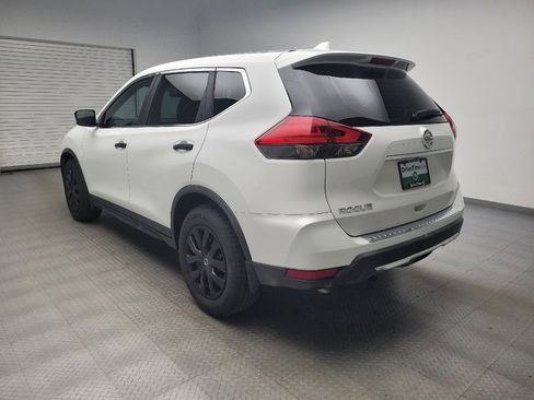Used 2017 Nissan Rogue S FWD image 5