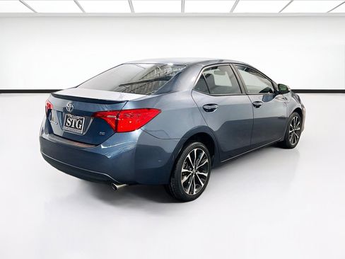 Used 2017 Toyota Corolla SE image 4