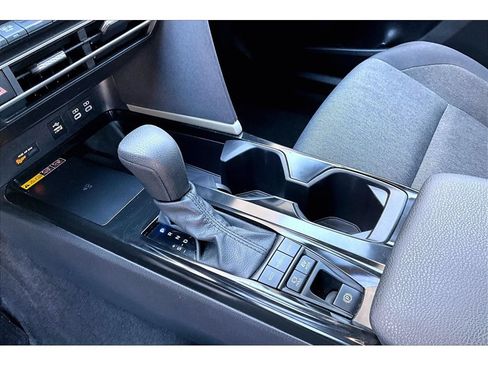 Used 2025 Toyota Camry LE FWD image 28