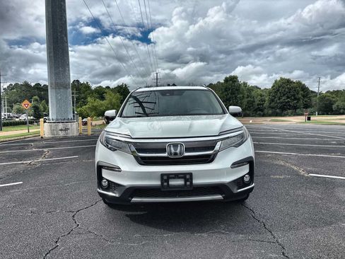Used 2021 Honda Pilot Touring image 12