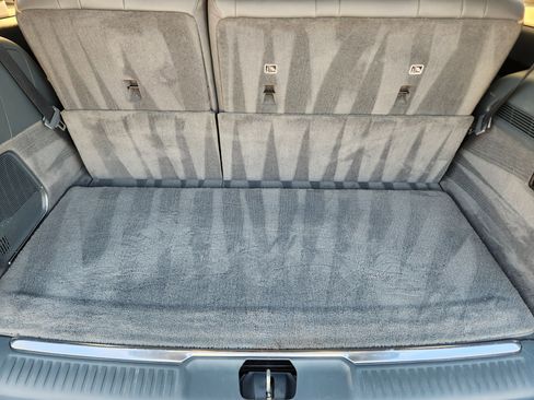 Used 2022 Jeep Grand Wagoneer Series III w/ Flexible Seating Group image 40