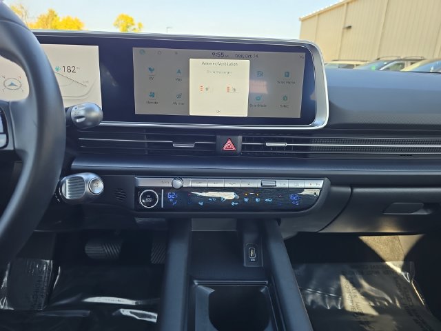 Certified 2024 Hyundai Ioniq 6 SE RWD image 21