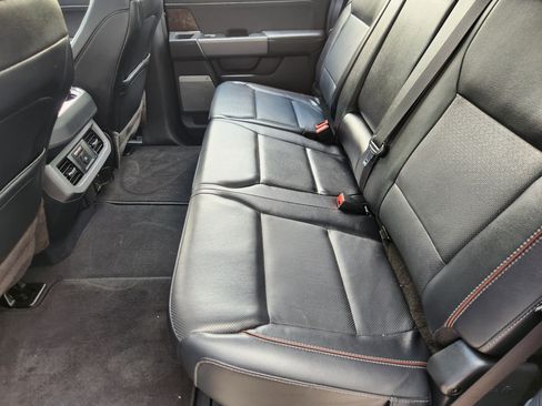 Certified 2023 Ford F250 Lariat w/ Lariat Ultimate Package image 22