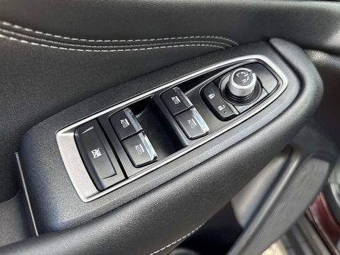 Used 2025 Subaru Outback Limited w/ Popular Package #2 image 18