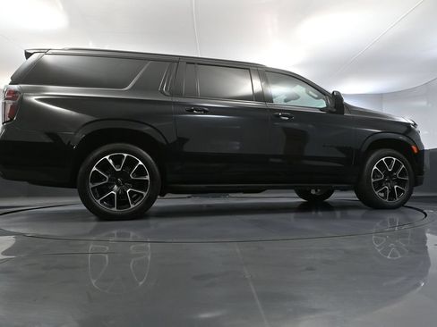 Used 2023 Chevrolet Suburban RST AWD/4WD image 62
