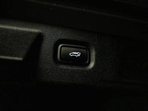 Used 2023 Hyundai Santa Fe SEL AWD/4WD image 8