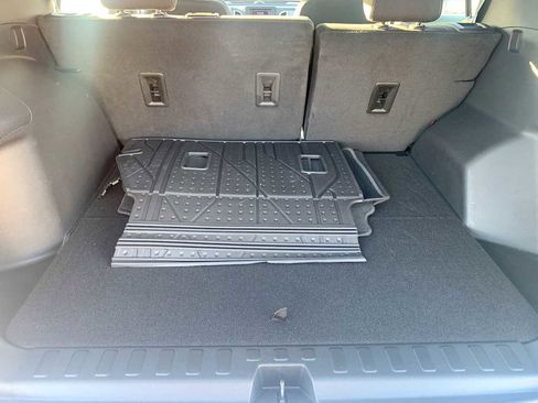 Certified 2023 Chevrolet Equinox LS w/ Sport Edition image 24