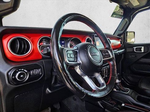 Used 2021 Jeep Wrangler Unlimited Rubicon AWD/4WD image 9