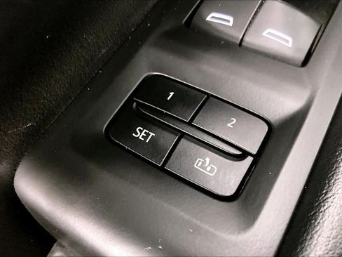 Used 2021 Chevrolet Tahoe LT RWD image 34