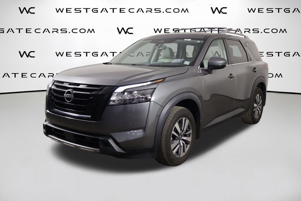 Used 2024 Nissan Pathfinder SL w/ Black Appearance Package FWD 360° Tour
