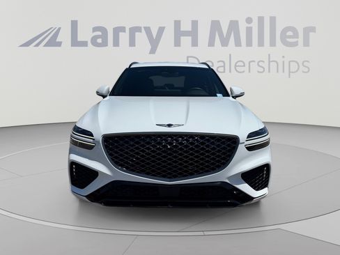 Used 2024 Genesis GV70 3.5T Sport AWD/4WD image 8