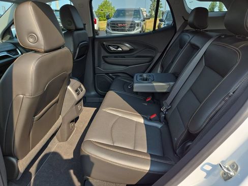 Certified 2021 GMC Terrain SLT w/ Infotainment Package II AWD/4WD image 14