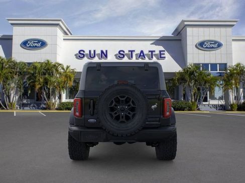 New 2026 Ford Bronco Badlands image 7